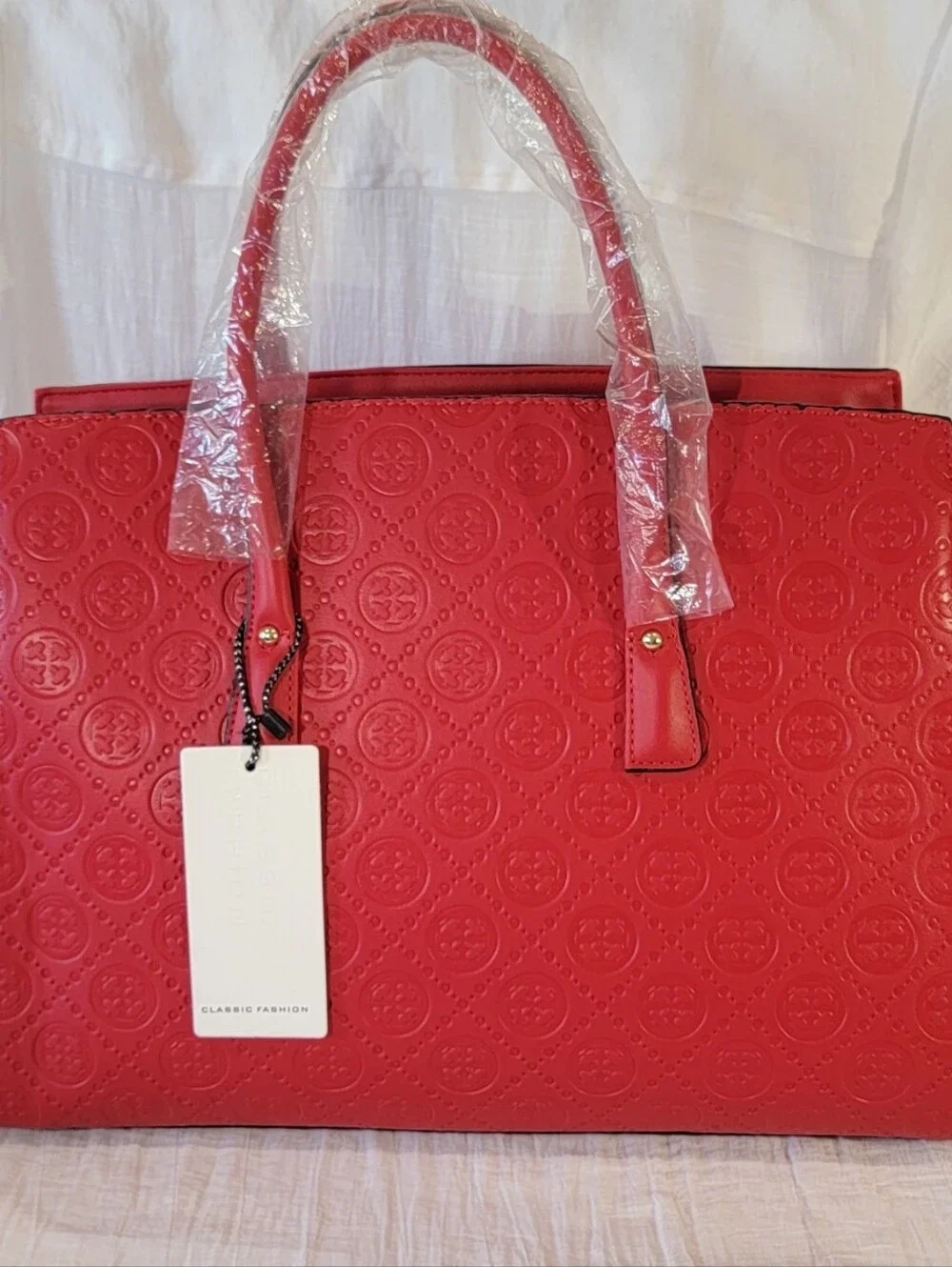 Classic Fashion BCH-9016W Red Large Tote & Matching Wallet NWT
